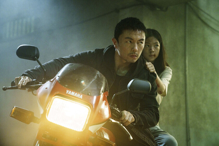 A falta de John Wick tenemos el primer adelanto de esta película hongkonesa de acción tan absurda y frenética que no puedo esperar a verla en cines