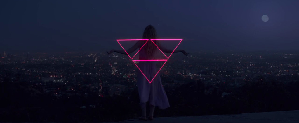 Neon Demon Trifuerza