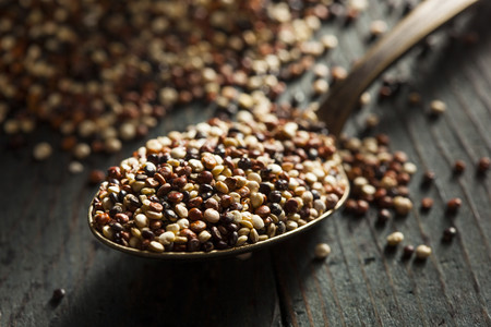 La quinoa y otros superalimentos que podrían convertirte en un superdeportista