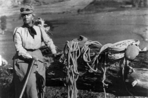 Fanny Bullock: la aventurera que coronó el Mont Blanc y recorrió el mundo en bici cuando las mujeres aún no podían votar