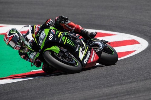 Jonathan Rea consigue un emotivo doblete en San Marino con dedicatoria a William Dunlop