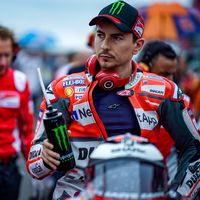 Jorge Lorenzo parece estar más cerca de Suzuki y en Ducati ya tienen sustitutos