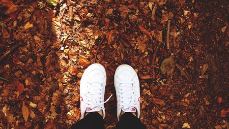 Las mejores ofertas de zapatillas hoy en las rebajas de Sarenza: Reebok, New Balance y Converse más baratas