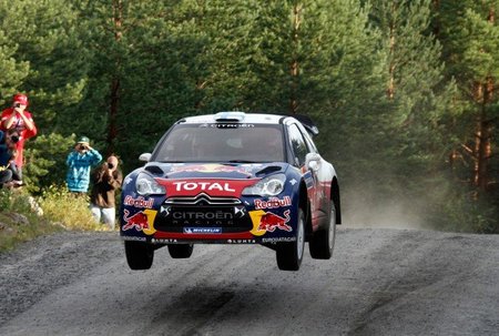 Rally de Finlandia 2012: los Citroën abren un pequeño hueco