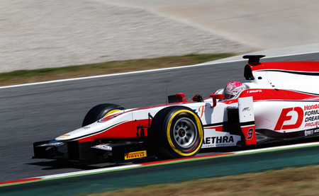 Takuya Izawa Dallara GP2/11