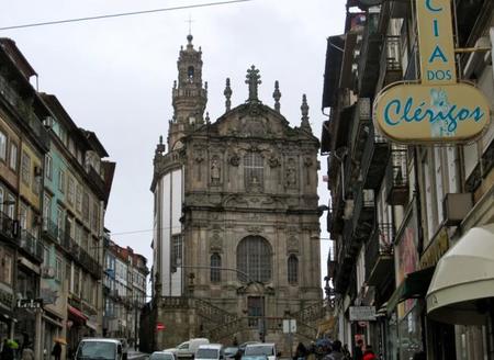 Descubriendo Oporto: la Iglesia y Torre dos Clérigos 
