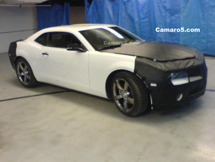 El Chevrolet Camaro casi desnudo
