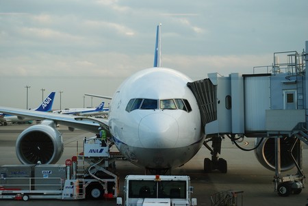 Trucos para embarcar rápidamente en el aeropuerto