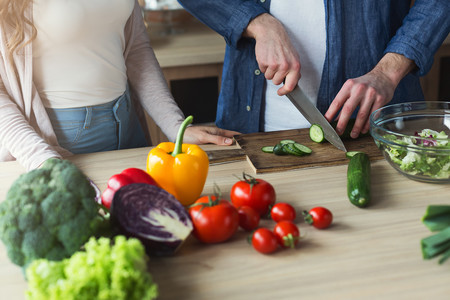 Ocho claves para comer de forma saludable si estás en cuarentena por el coronavirus