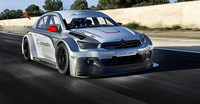 Sébastien Loeb prueba el Citroën C-Elysée WTCC