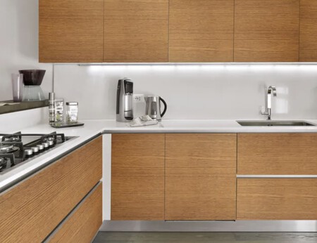 Frontales con vinilo adhesivo.