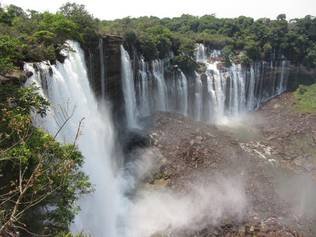 Las cataratas de Kalandula, maravilla natural escondida en Angola