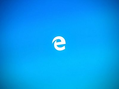 Windows intenta convencerte de que te quedes en Microsoft Edge si intentas instalar otro navegador 