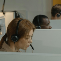 Se llamó a sí misma todos los días durante siete meses para no trabajar: la empresa la descubrió y terminó en juicio  