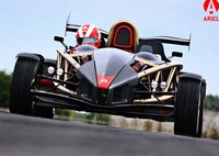 Ariel Atom V8, a la venta el próximo año