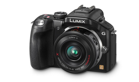Gana una Panasonic Lumix G5 en nuestro Club Xataka Foto