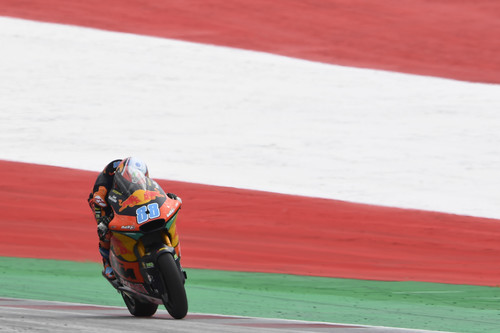 Jorge Martín gana su primera carrera de Moto2 tras un brutal accidente de Enea Bastianini y Hafizh Syahrin