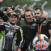 Leon Haslam, un wild card que reclama su asiento en el mundial de Superbikes con un podio en Inglaterra