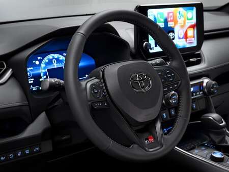 Toyota RAV4 GR Sport 4
