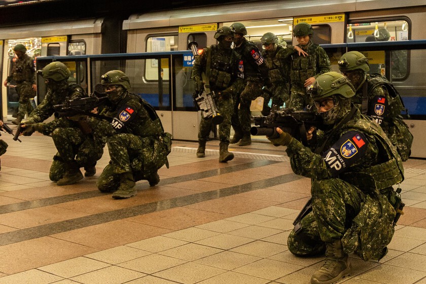 Si la pregunta es cómo de probable ve Taiwán un ataque de China, la respuesta está en un lugar inesperado: su metro