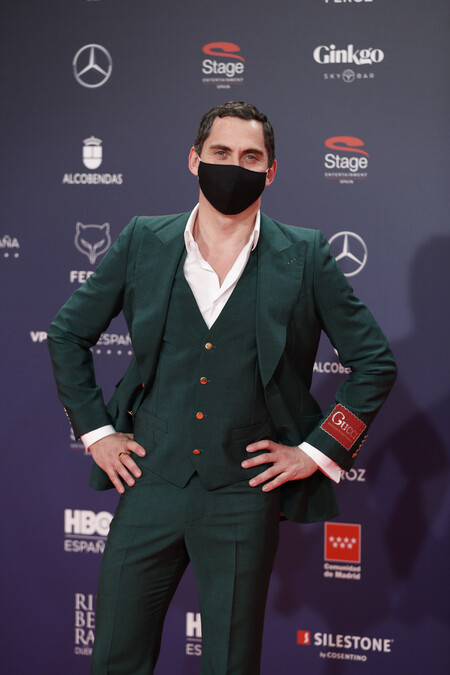 Paco Leon Alfombra Roja Red Carpet Premios Feroz 2021 Trendencias Hombre 01