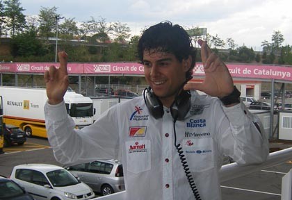 Sólo la FIA separa a Vallés del GP de España