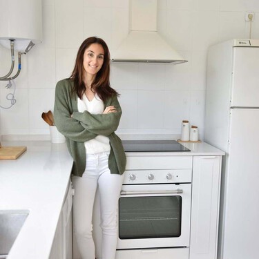 Marina Cabero, experta en orden y limpieza encuentra el tendedero perfecto: no ocupa sitio y no lo tira el viento