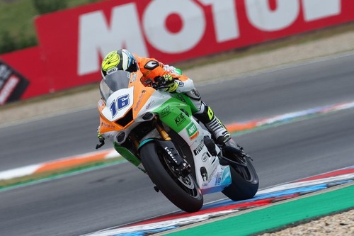 Jules Cluzel frena al líder Sandro Cortese y suma su tercera victoria de la temporada en Supersport