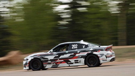 Dodge Charger SRT Hellcat Widebody Concept Pikes Peak