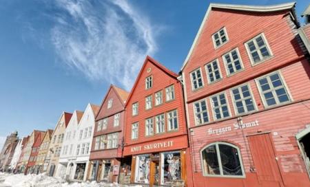 Bryggen en invierno, Bergen, Noruega