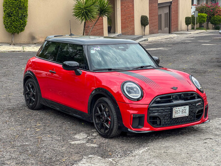 MINI Cooper John Cooper Works