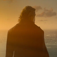 La película nº1 de Prime Video más que a Piratas del Caribe recuerda a John Wick, y no sé si eso es bueno 