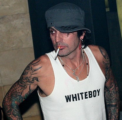 Jessica Biel y Beckham son muy limpios, Tomy Lee y Amy Winehouse son unos guarros