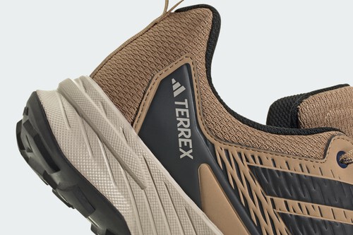 Zapatillas De Trail Running Terrex Tracefinder 2 Climaproof Marron Jr7771 42 Detail