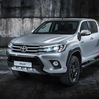 Toyota celebra medio siglo de éxitos del Hilux con el concept 'Invincible 50'