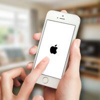 Apple se ha propuesto "revivir" iPhone y iPad que parecían obsoletos: hay nuevas actualizaciones de iOS 12, iOS 15, iOS 16 y de iOS 18