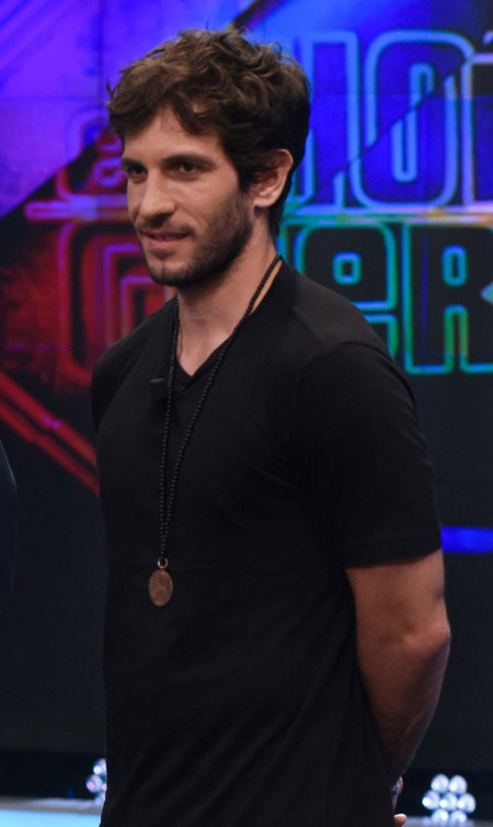 El estilo sport con un puntito innovador del actor Quim Gutiérrez