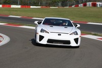 El Lexus LFA mantendrá su exclusividad gracias al leasing