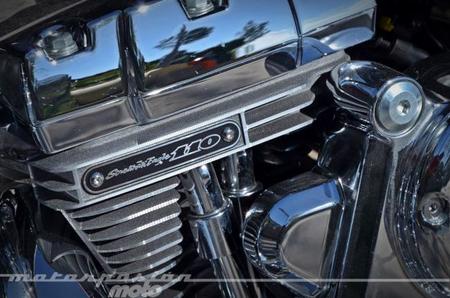 harley_davidson_cvo_breakout