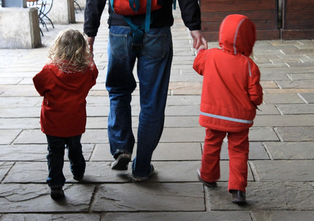 La complicada relación entre la crisis económica y los vínculos familiares
