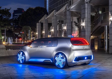 Daimler y Bosch se asocian para ofrecer servicio de taxis autónomos a partir del 2019…en Silicon Valley 