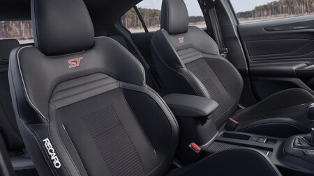Recaro 1