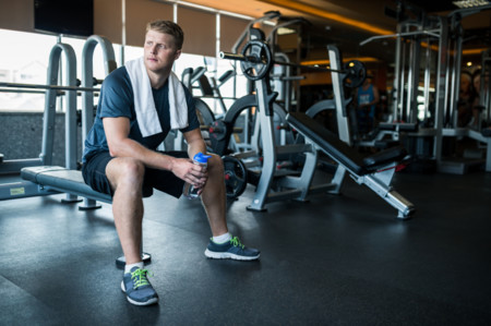 ¿En qué momento debes hidratarte mientras practicas deporte?