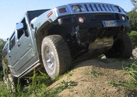 El Hummer H2 exprimido a fondo