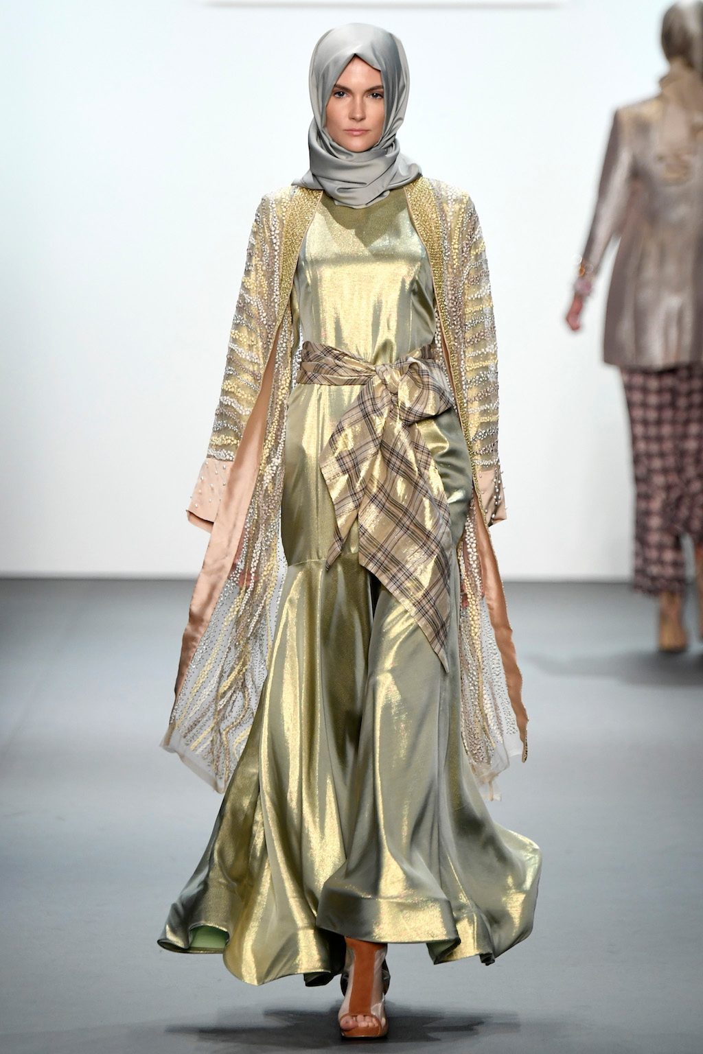 Foto de Anniesa Hasibuan (19/53)