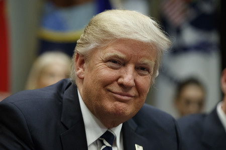 Hemos descubierto el secreto mejor guardado de Donald Trump. Sí, ya sabemos porqué tiene el pelo así