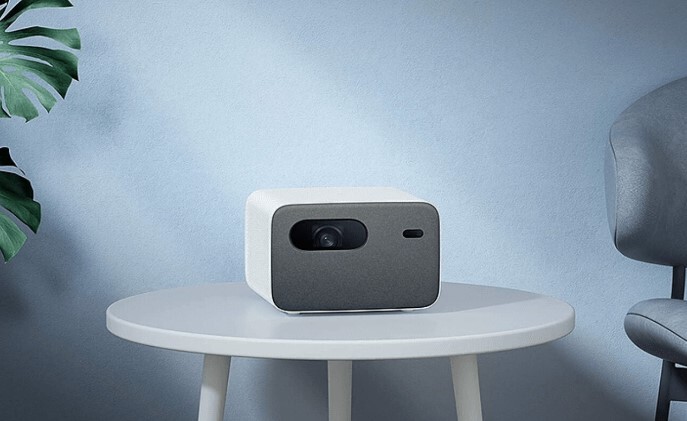 Con resolución HD, WiFi y Android TV, este proyector de Xiaomi es ideal para disfrutar del cine en casa y  está rebajado en MediaMarkt