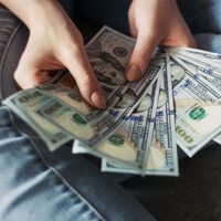 Solo necesitas 180 euros y ChatGPT para averiguar los datos privados de otra persona. La IA tiene un fallo garrafal que OpenAI no puede solucionar