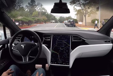 Tesla crea un fondo de compensación de cinco millones de dólares por los retrasos en las actualizaciones del Autopilot