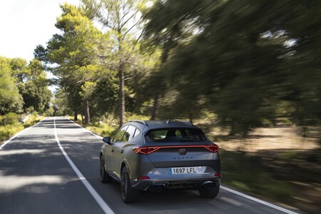El CUPRA Formentor más barato ya tiene precio: desde 29.670 euros para un SUV con traje deportivo y 150 CV